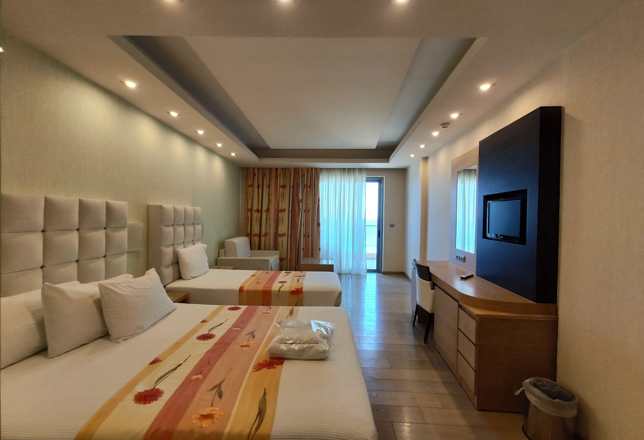 Konstantinos Palace Karpathos Ngoại thất bức ảnh